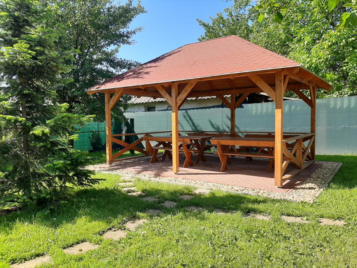 Potyka Apartman Tiszafüred Exterior foto